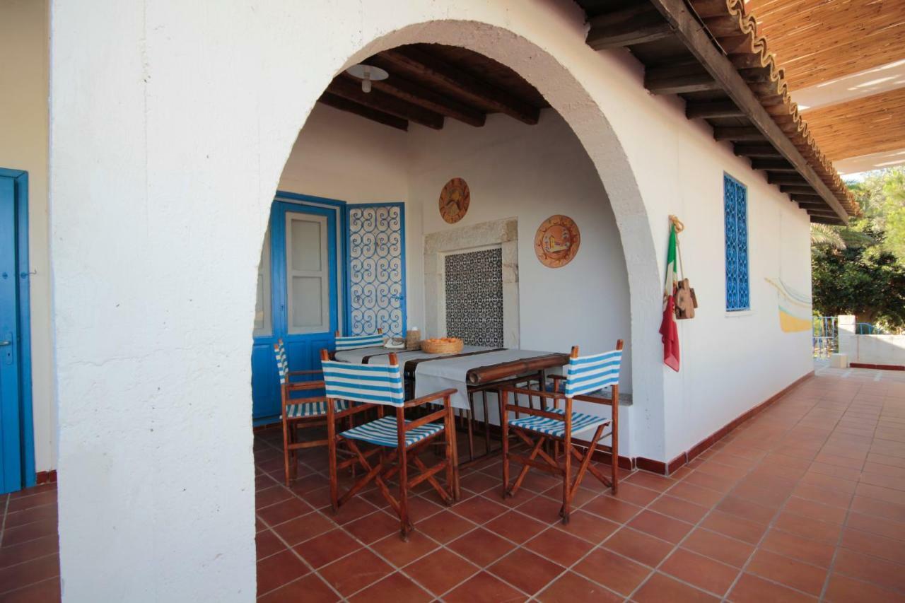 Villa Delle Terrazze Punta Secca Exterior photo